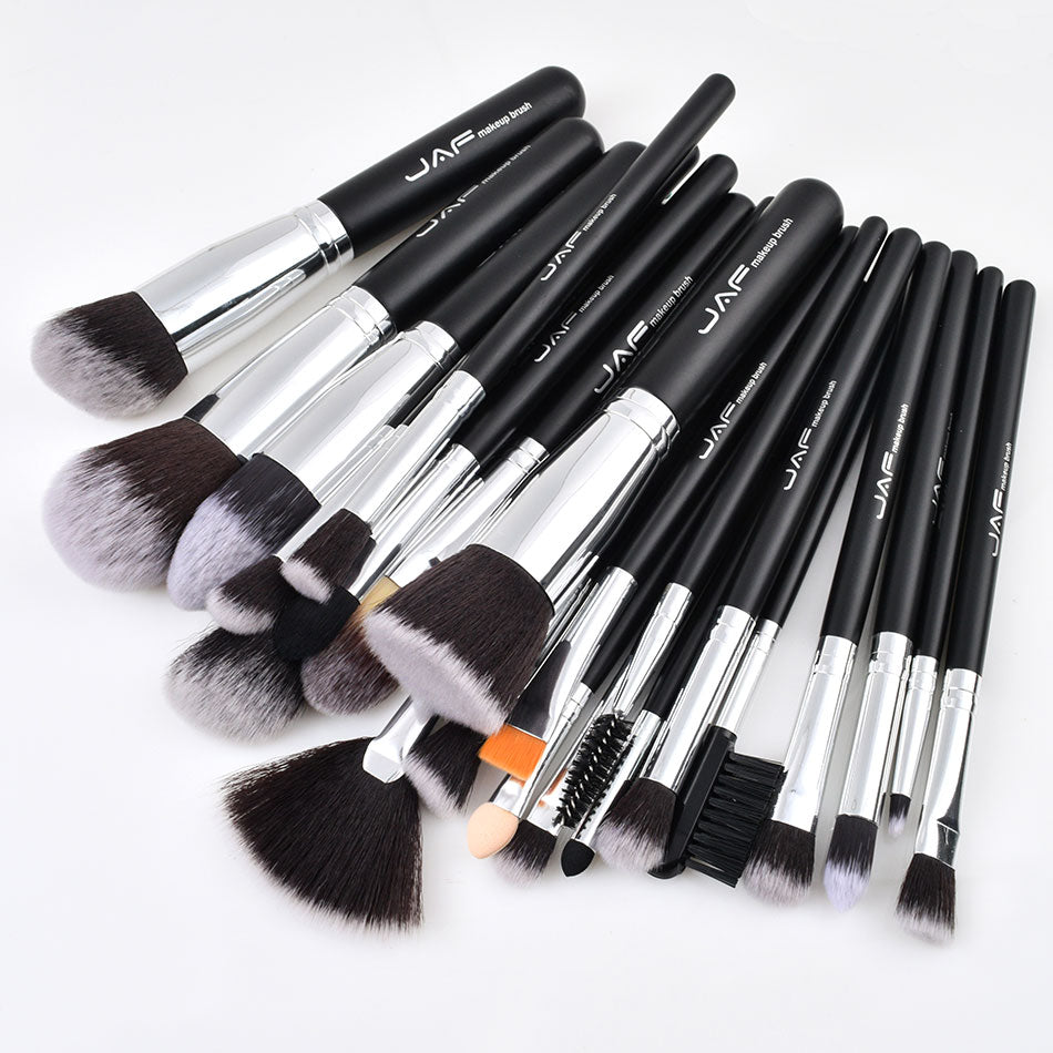 JAF 24pcs Professional Makeup Brushes Set High Quality